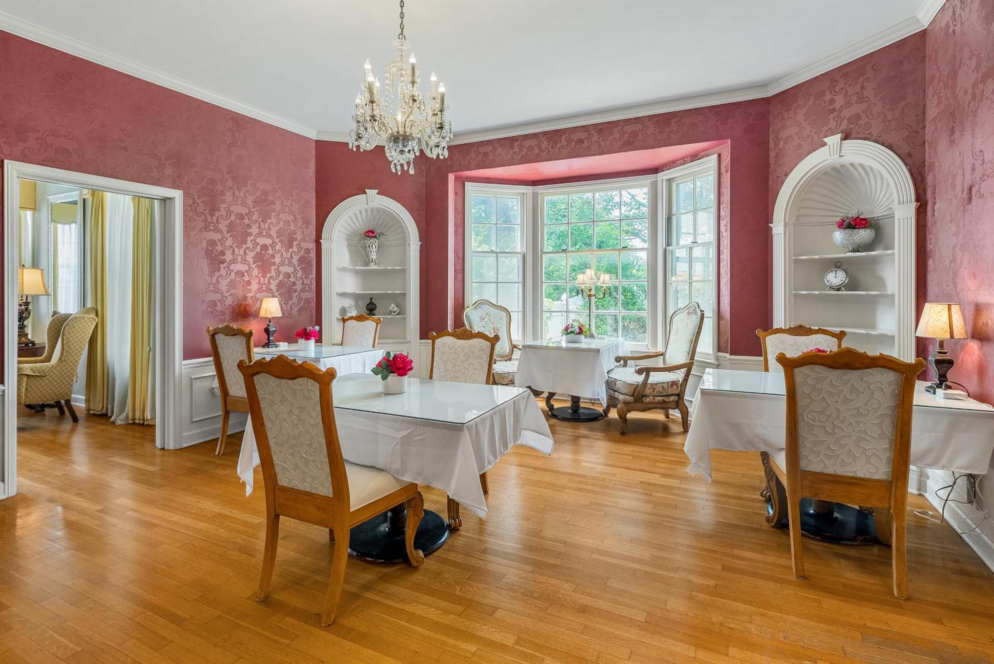 Beland Mansion-Royal Crown Suite! Fort Smith Ngoại thất bức ảnh